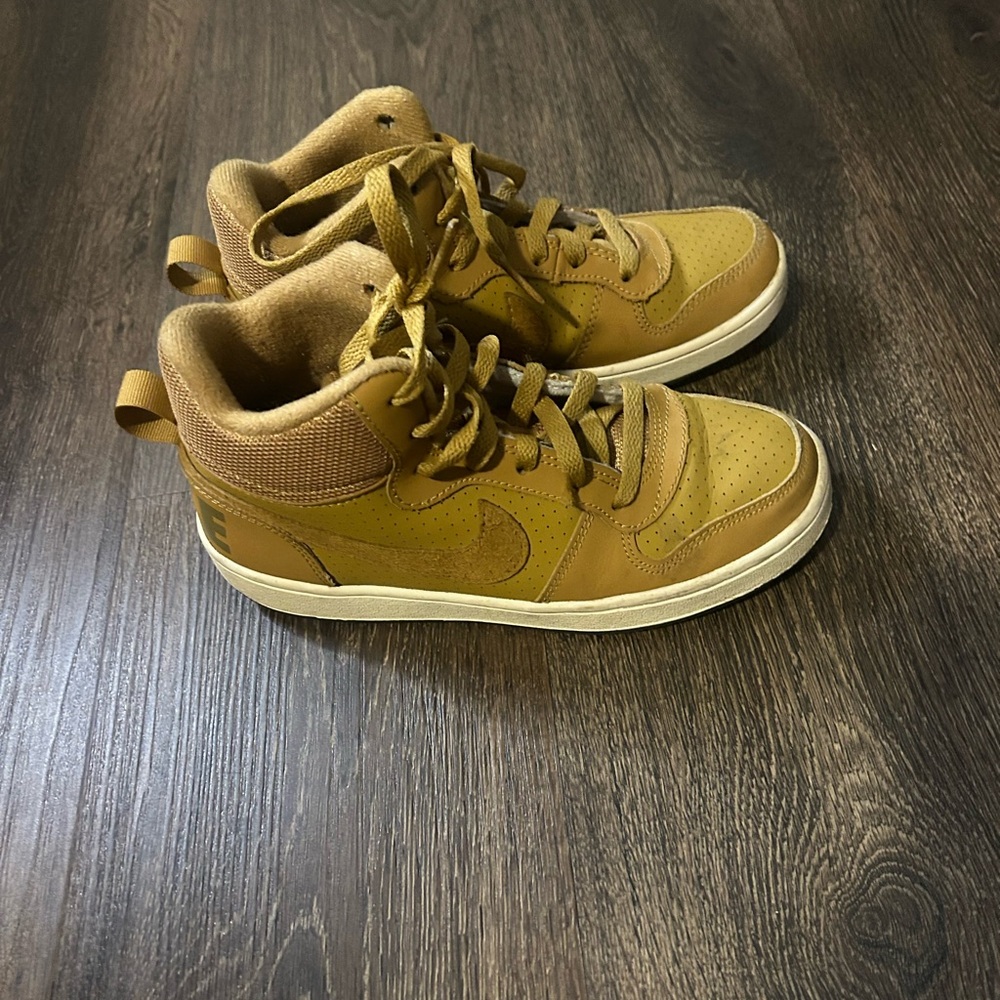 Youth High Top Nike Shoes- size 4y
